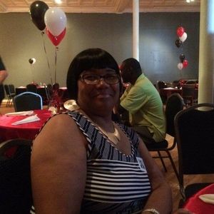 Meet your Posher, Valerie